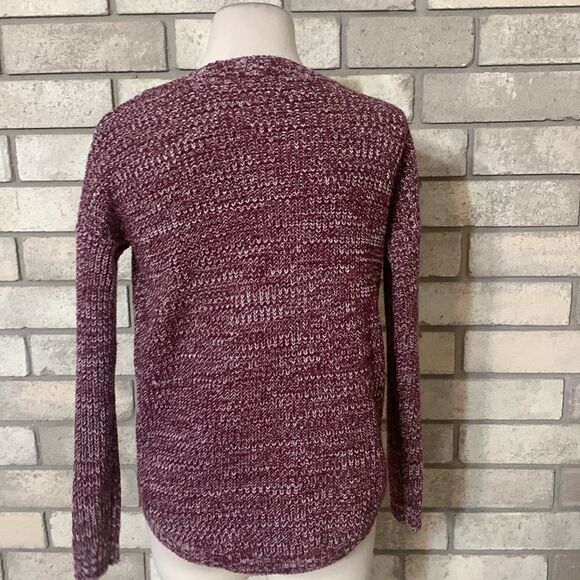 3for$20 sweater small - Picture 2 of 3